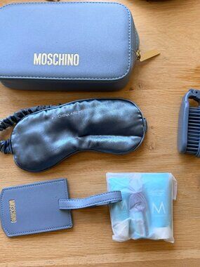 Brand New - Moschino x China Airlines Cosmetic Bag